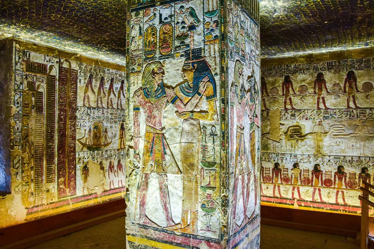 Into the royal tombs